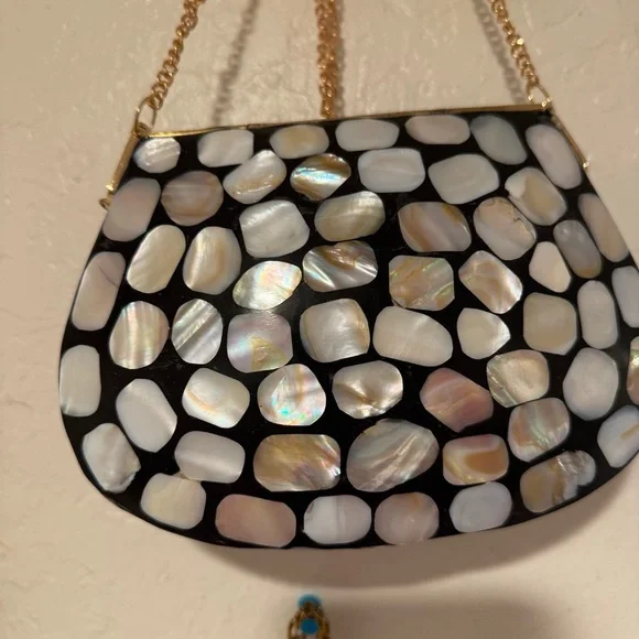 Intricate Design, one of a kind, Ramla bags! Hand made, artistic design style! - Picture 3 of 7